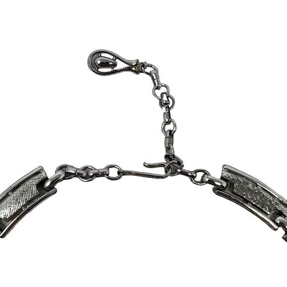 Vintage Coro Necklace Textured Brushed Silver Tone 1950s Classic Choker - Picture 7 of 9